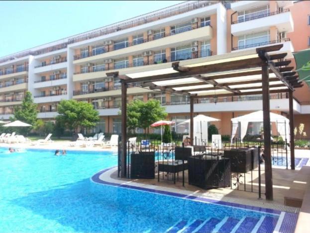 Holiday Apartments Grand Kamelia Słoneczny Brzeg Zewnętrze zdjęcie